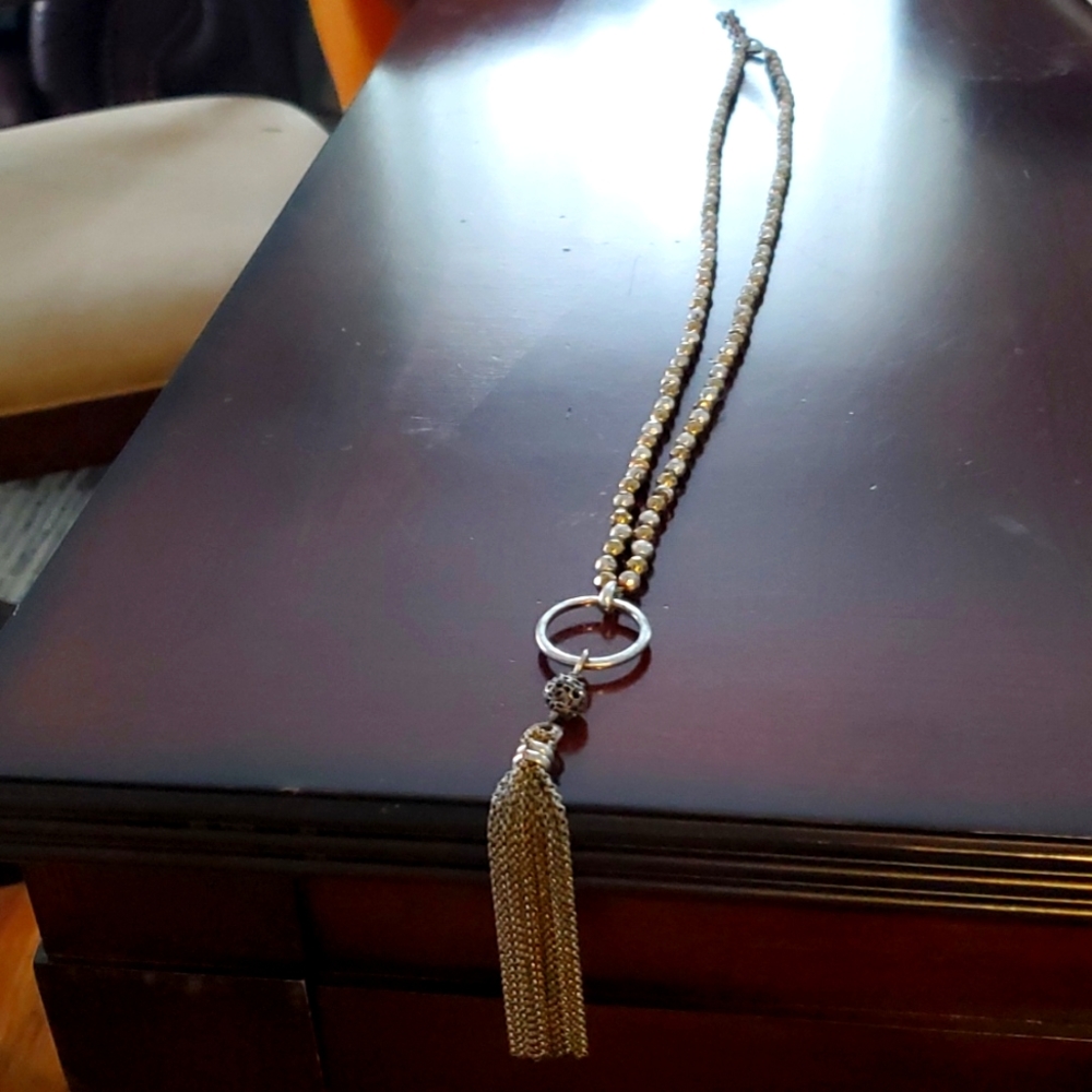 01 long necklace beads golden and silver